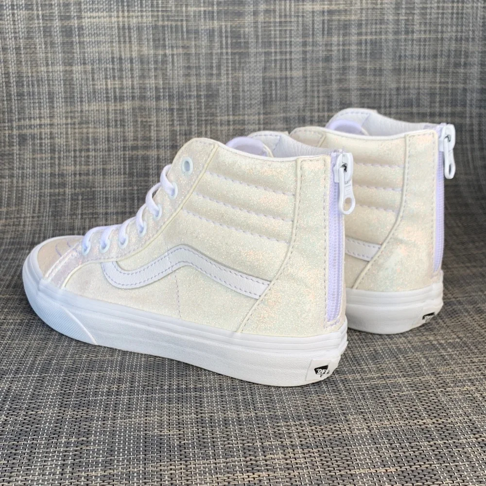 Vans Kids Sk8-Hi Zip Glitter High-Top Sneakers in Cloud White Youth Girls size 2